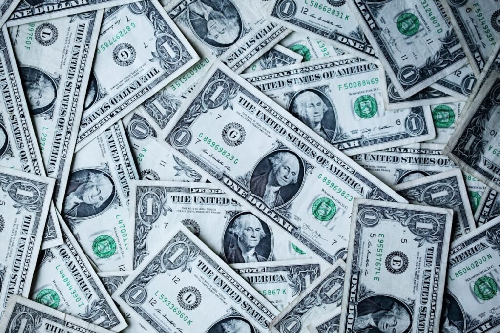 How to Keep Your UK Pension Working When You Leave Britain